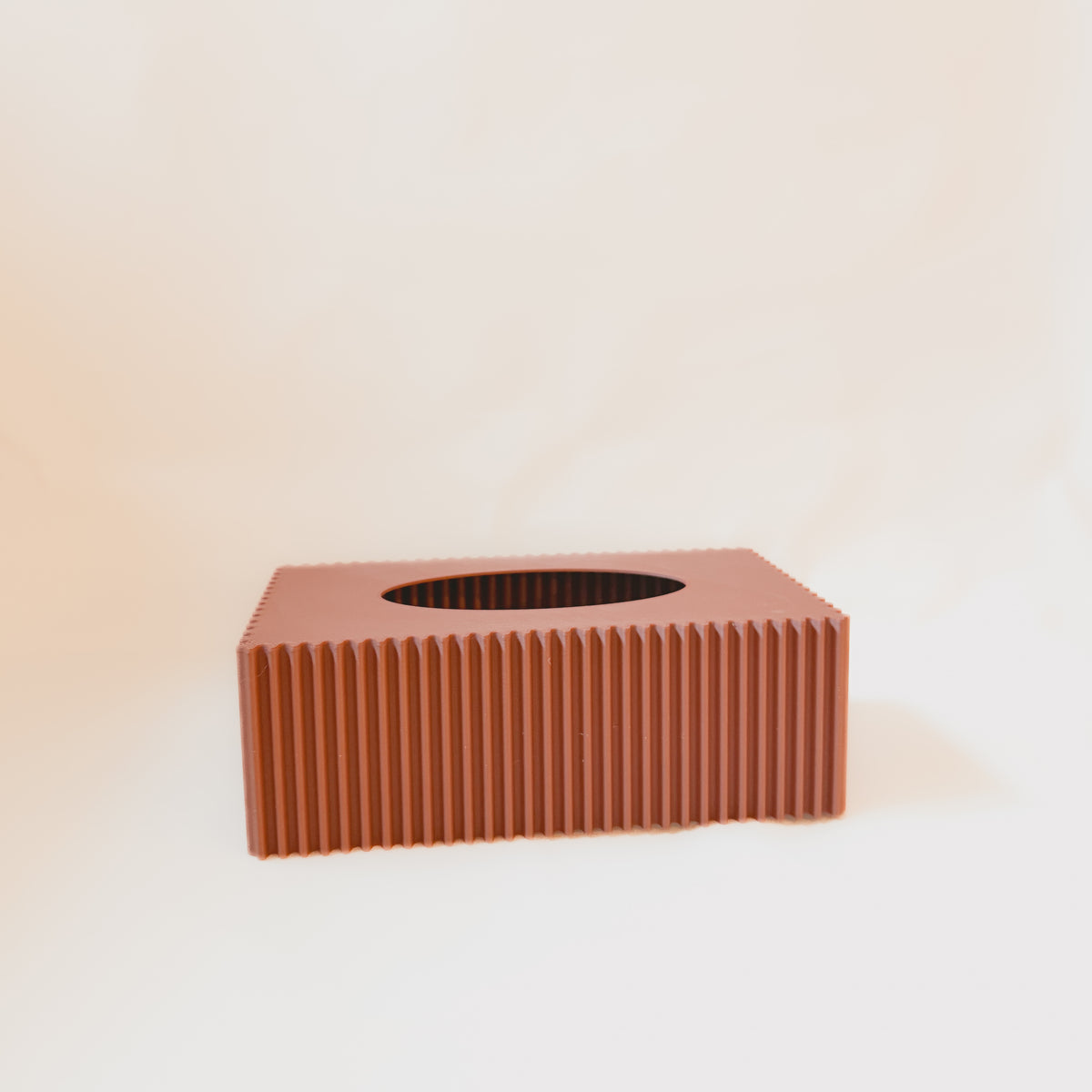 Box Cover The Striped Height 2 ply Greige