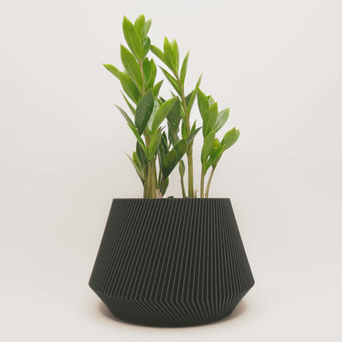 LE JOLI Indoor Planter